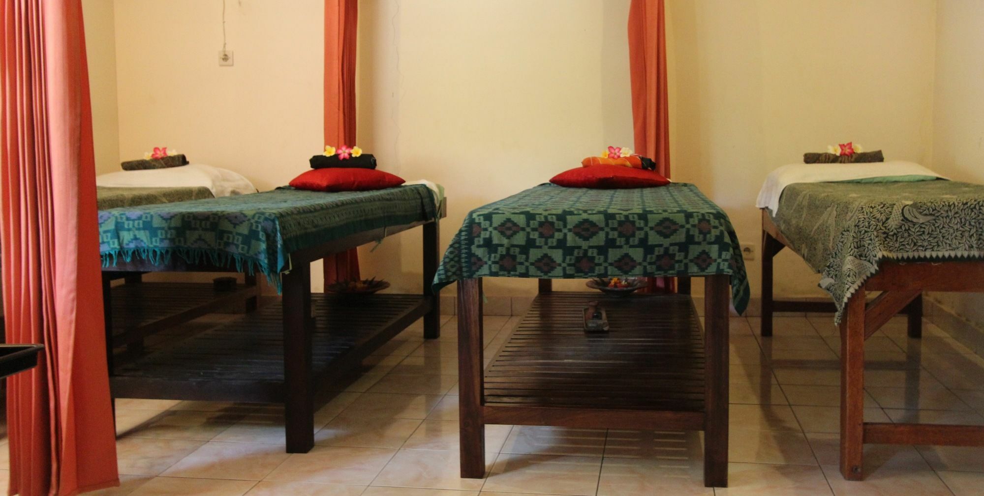 Hotel Chonos Lovina  Bagian luar foto