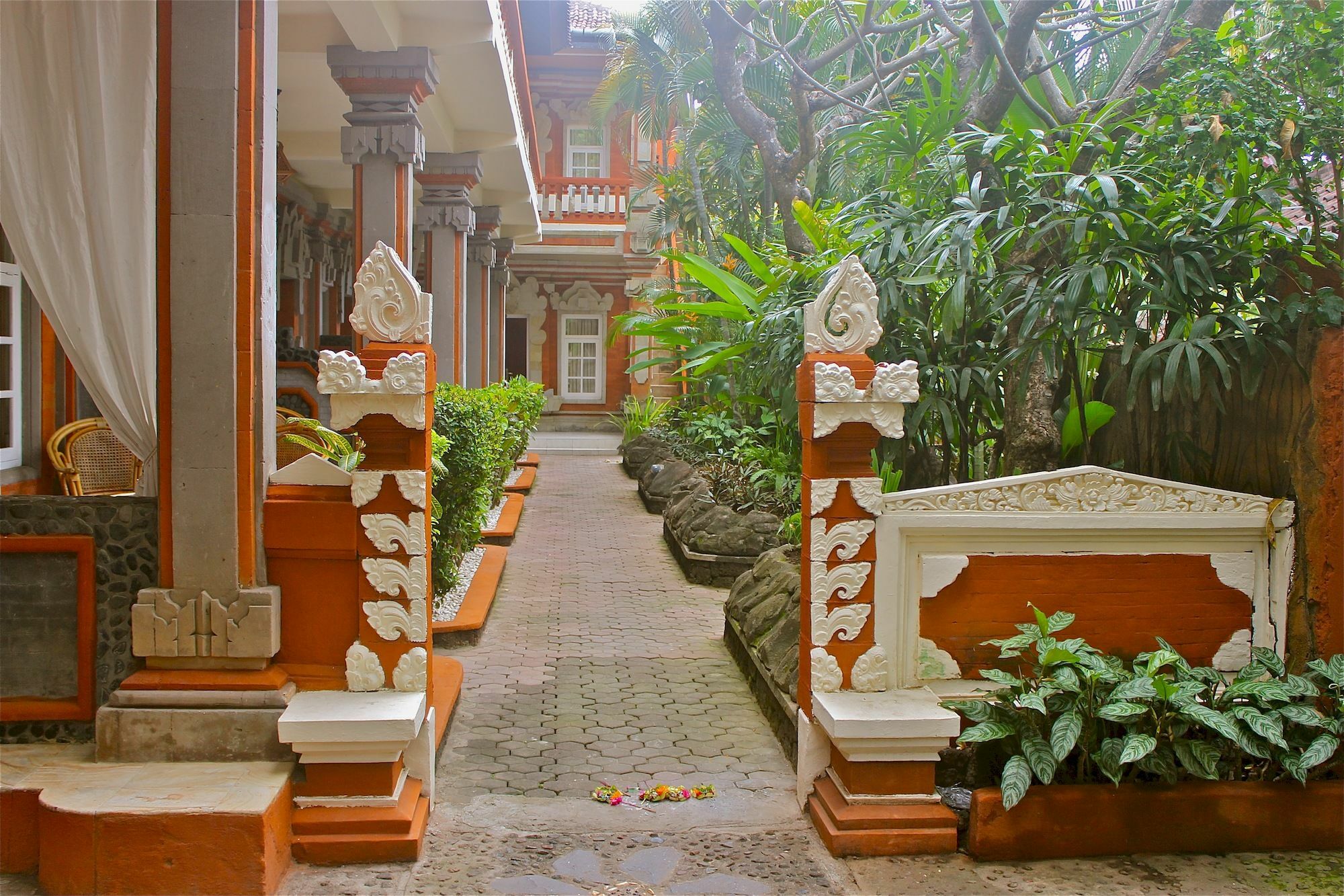 Hotel Chonos Lovina  Bagian luar foto
