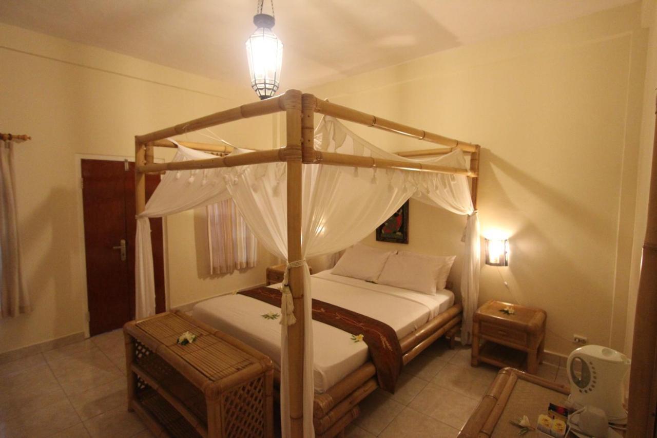 Hotel Chonos Lovina  Bagian luar foto