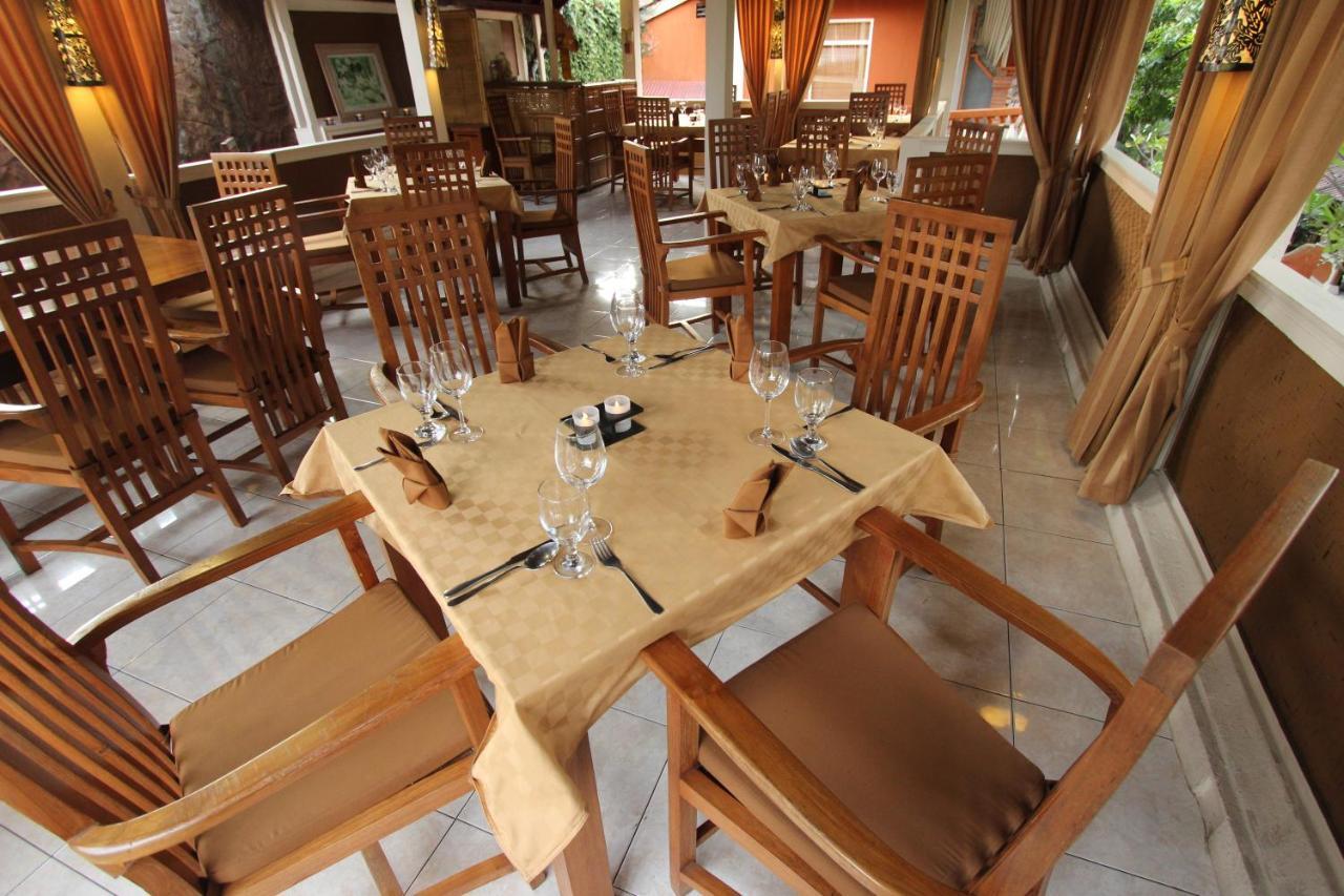 Hotel Chonos Lovina  Bagian luar foto